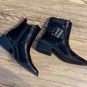 Wild Fable Black Ankle Boots